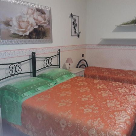 Le Schiavelle Bed and Breakfast Surbo Εξωτερικό φωτογραφία